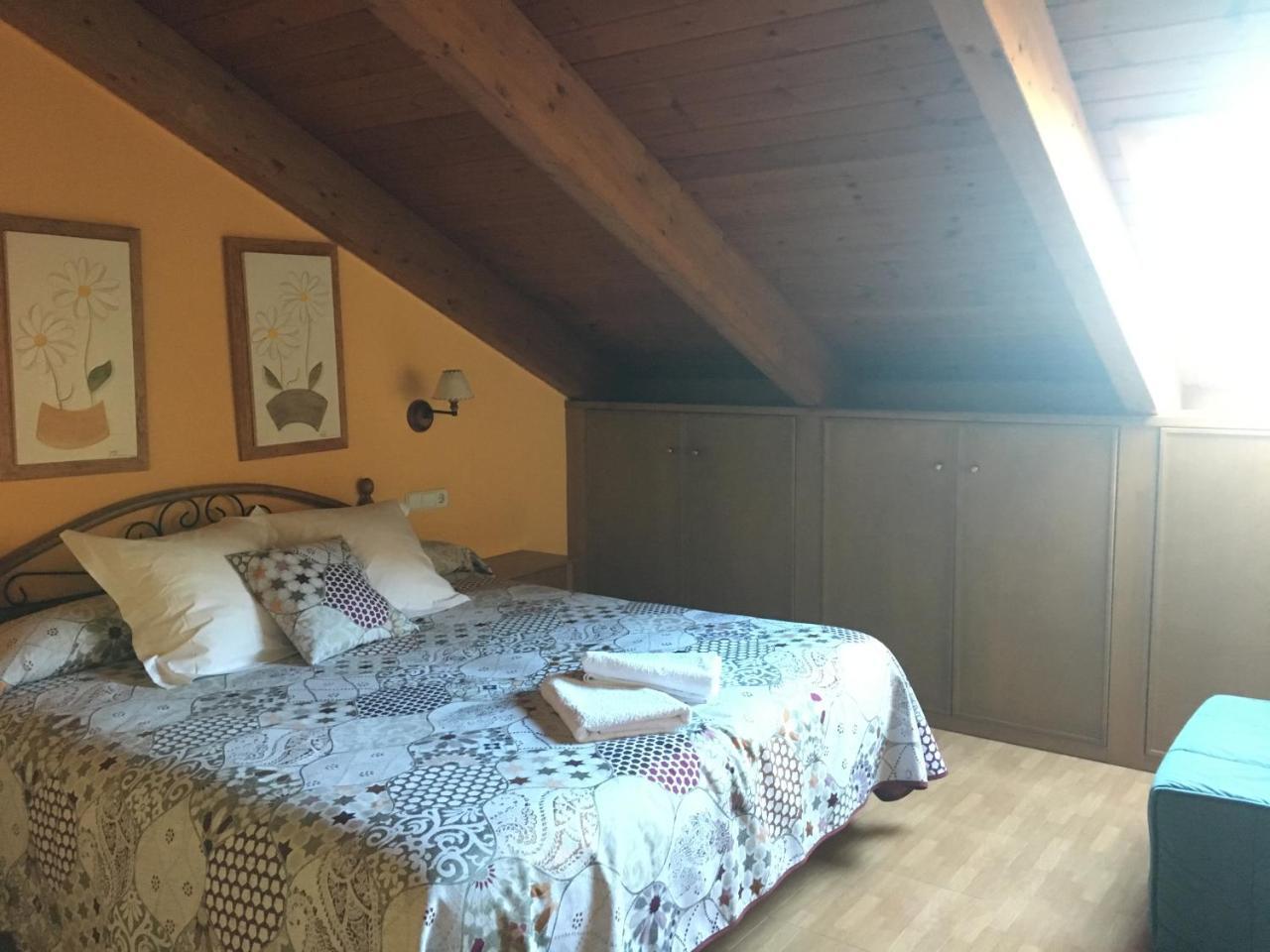 Hostal Casa Barranco Castejon del Puente Bagian luar foto